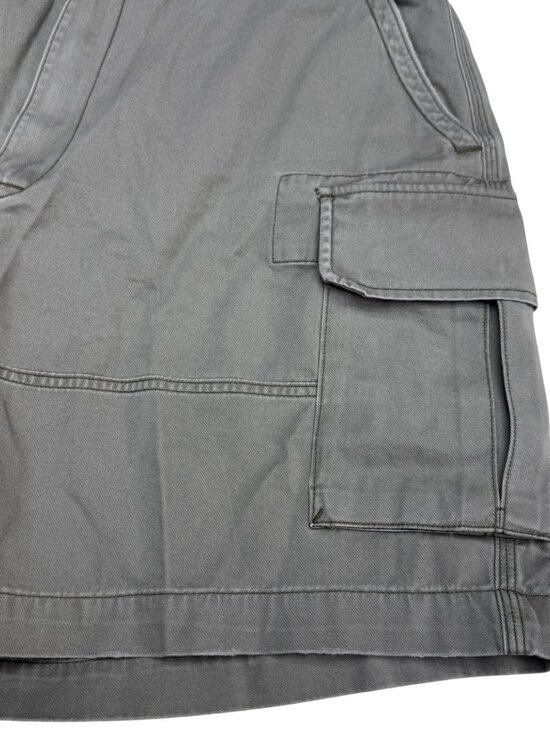 NWT Polo Ralph Lauren Men's Relaxed Fit 8" Cotton Green Cargo Shorts, Size 38 - Picture 3 of 9